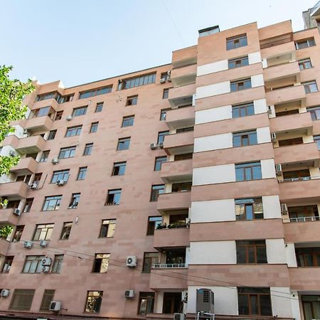 Umba Apartment N6 - New Building Erevan Exterior foto